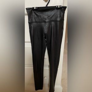 Spanx number one seller black faux leather look leggings size Medium